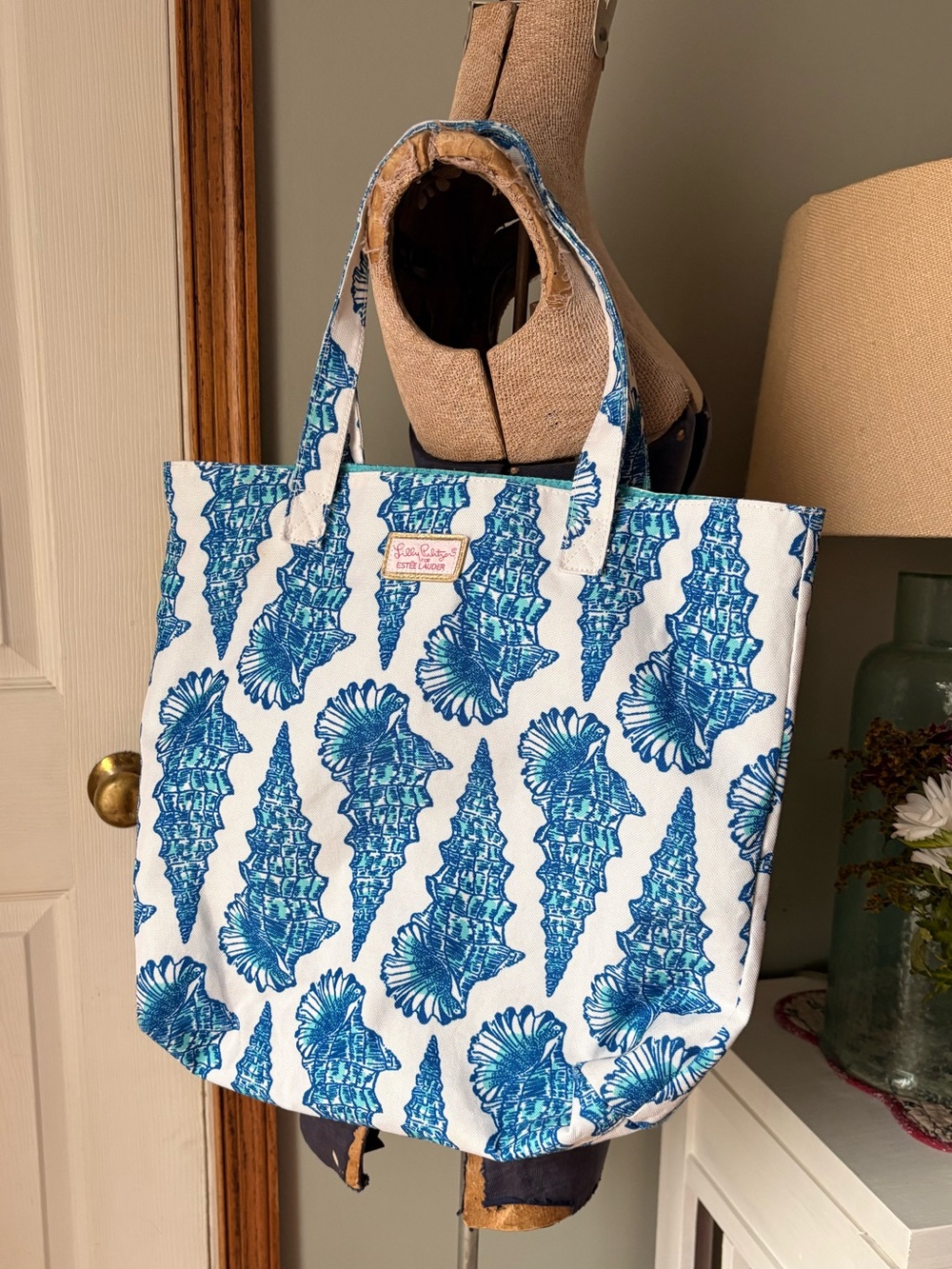 LILLY PULITZER seashell tote bag